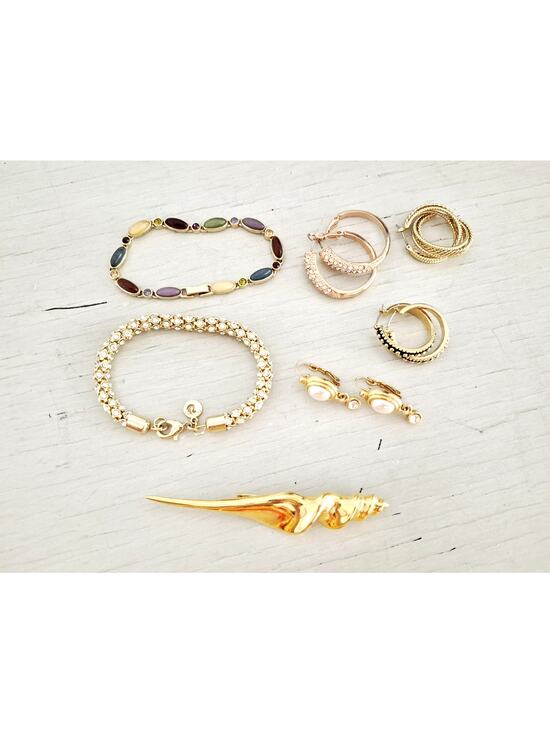 Liz Claiborne Jewelry - Vintage Jewelry Lot